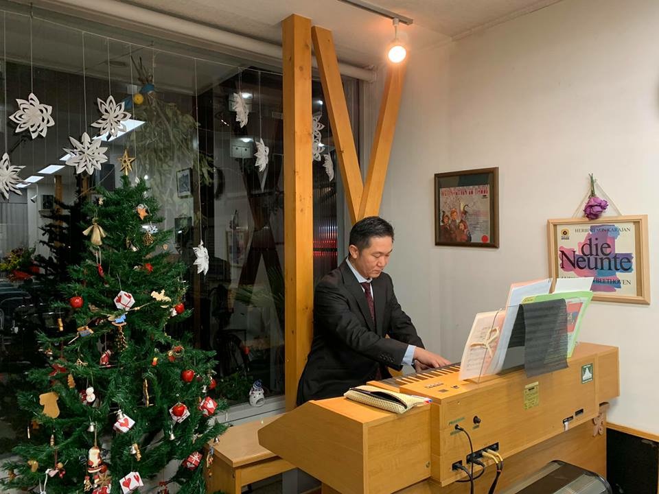 �N���X�}�X�C���P�Q�Q�SIMG_2927